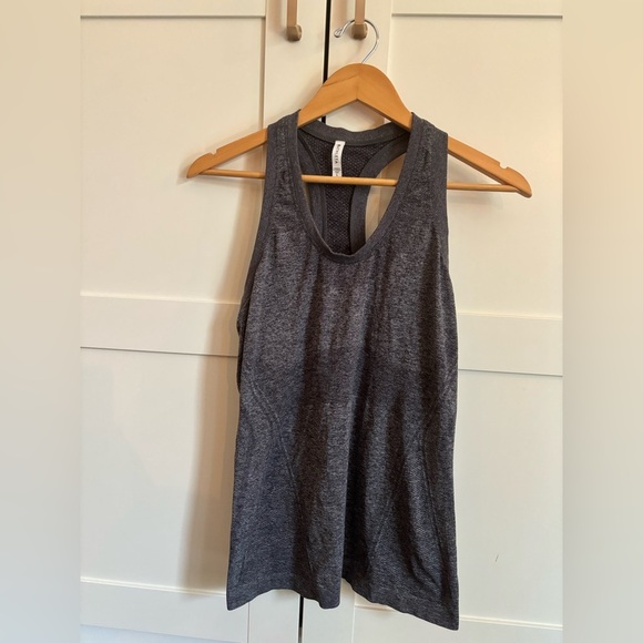 Athleta momentum Heather racerback Tank Top Pilates yoga running gym - Picture 1 of 5